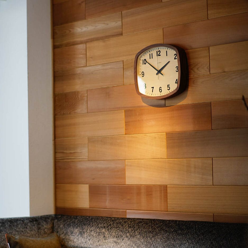 Chambre R Square Wall Clock